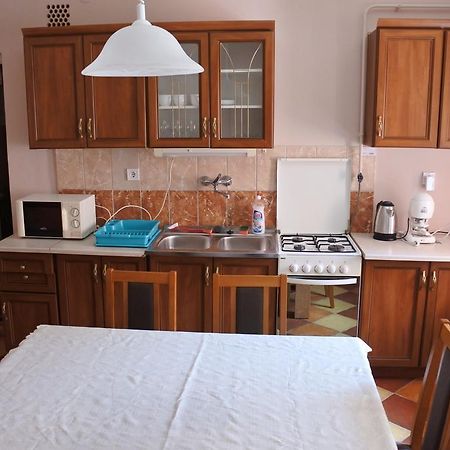 Kisasszony Apartman Eger Luaran gambar