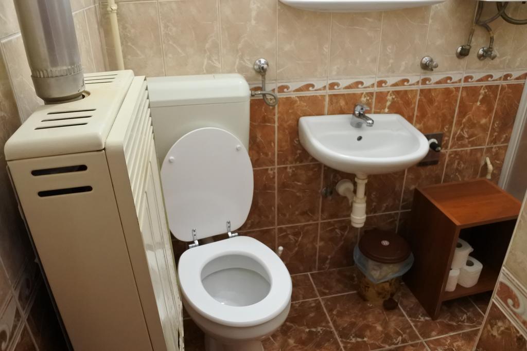 Kisasszony Apartman Eger Luaran gambar