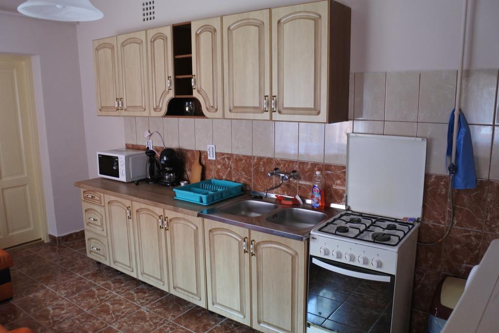 Kisasszony Apartman Eger Luaran gambar